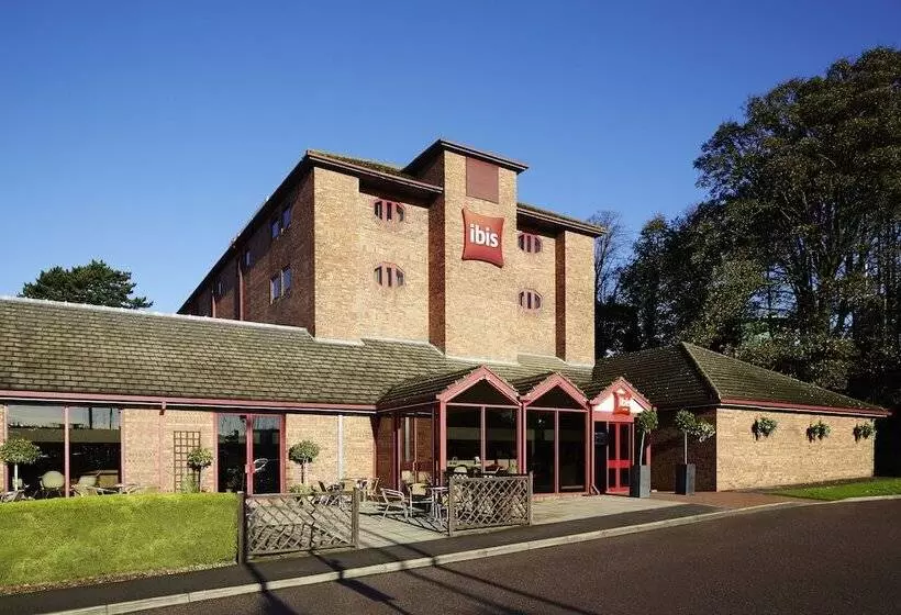 Ibis London Luton Airport