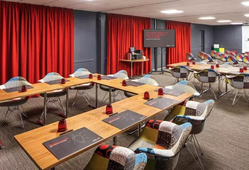 Fotos del hotel Ibis London Luton Airport:  15