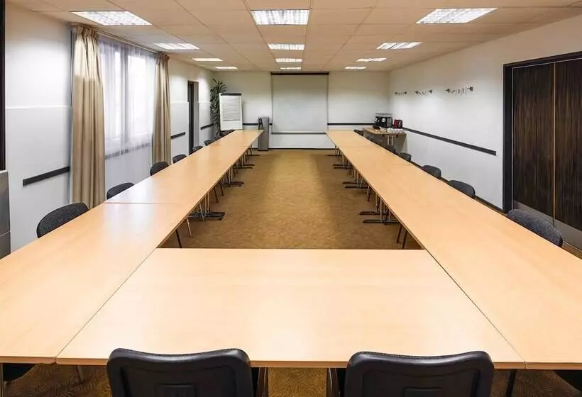 Fotos del hotel Ibis London Luton Airport:  4