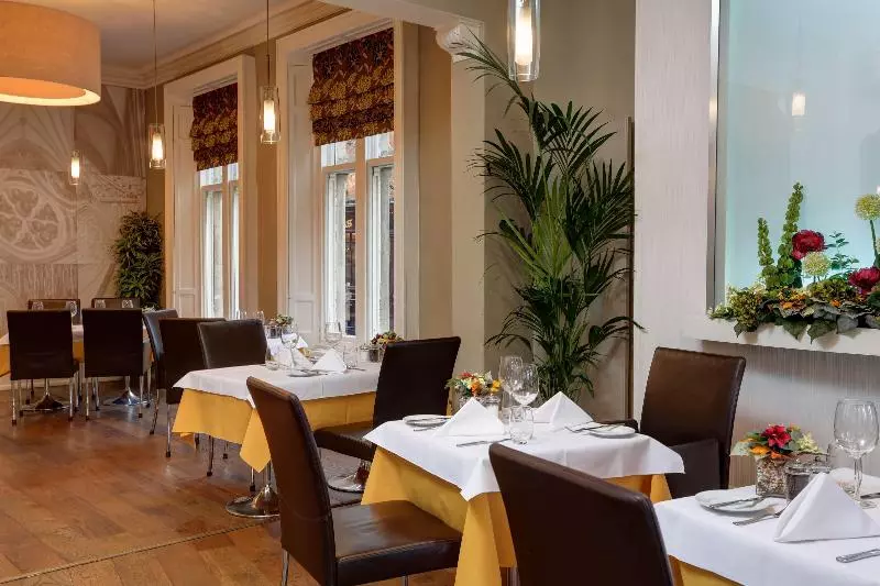 Fotos del hotel Dean Court ; Bw Premier Collection:  2