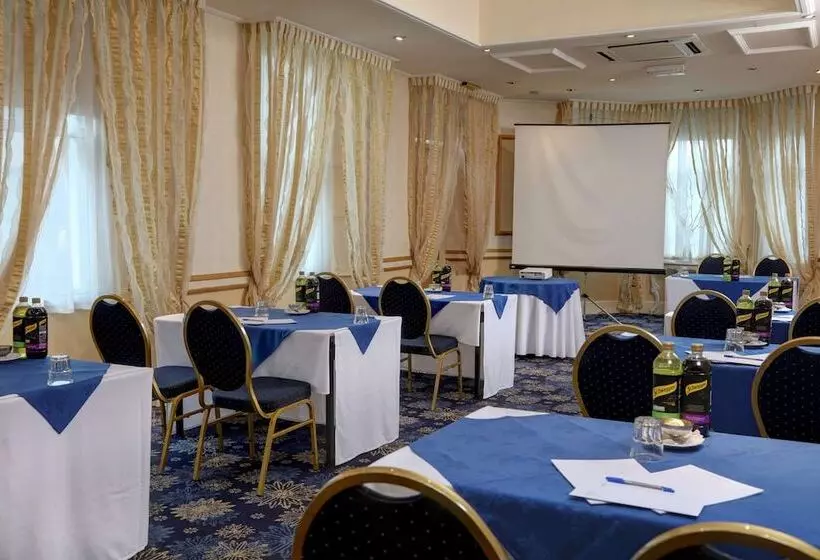 Fotos del hotel New Continental Hotel; Sure Hotel Collection By Best Western:  8