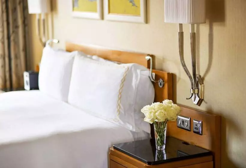 Fotos del hotel The Savoy:  13