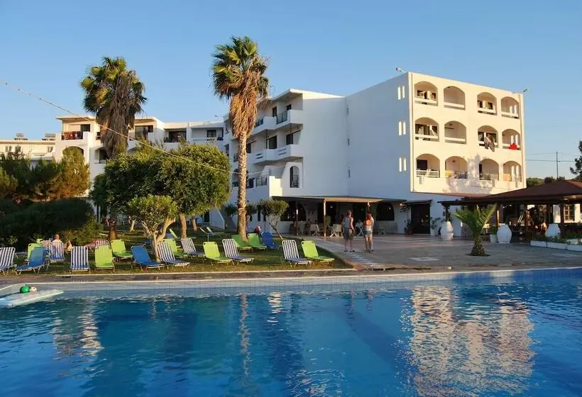 Fotos del hotel Ocean Heights View   All Inclusive:  2