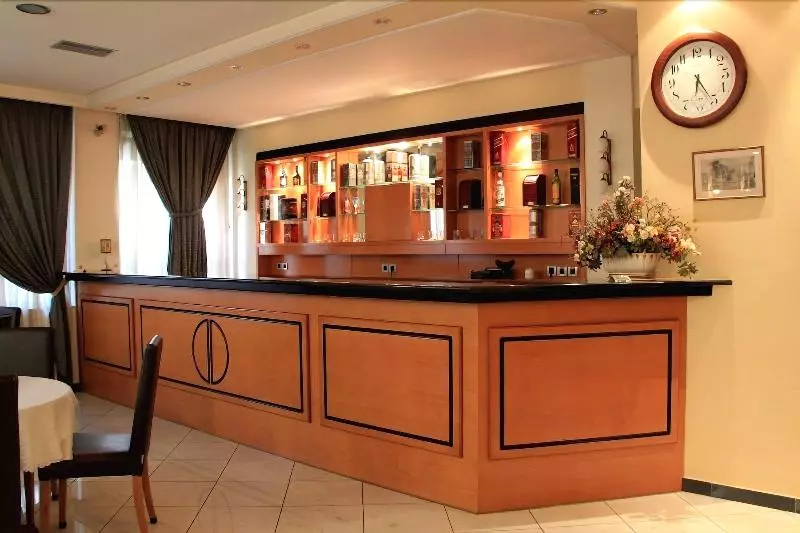 Fotos del hotel Platon:  6