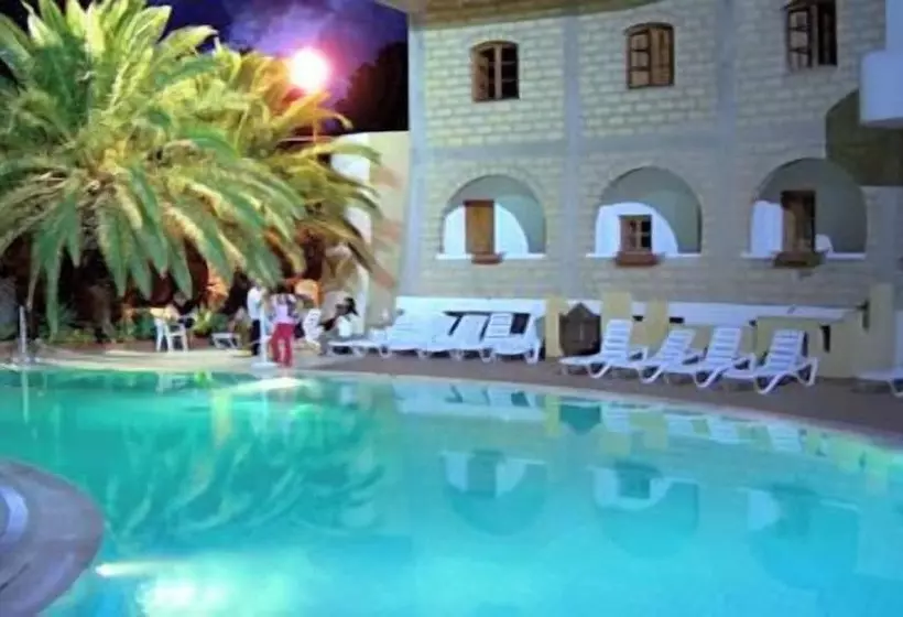 Fotos del hotel Akrabello:  14