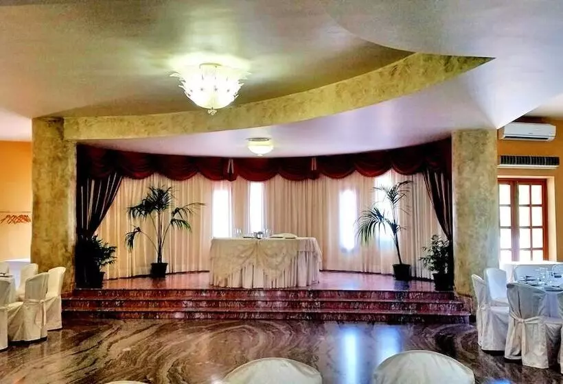 Fotos del hotel Akrabello:  15