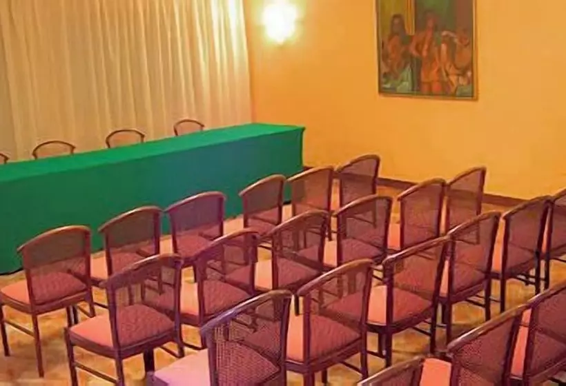 Fotos del hotel Akrabello:  5