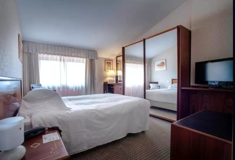 Fotos del hotel Arli Hotel Business And Wellness:  17