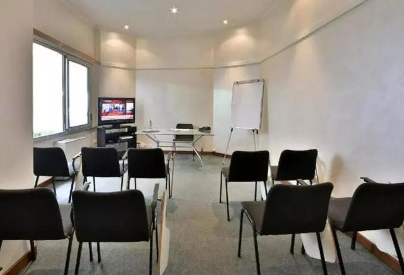 Fotos del hotel B&b Hotel Como City Center:  6