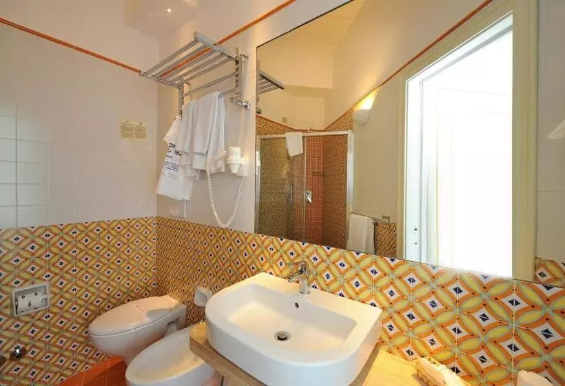 Fotos del hotel La Bussola:  7