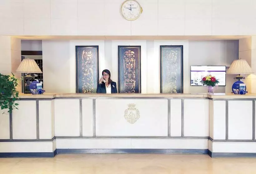 Fotos del hotel Mercure Catania Excelsior:  2