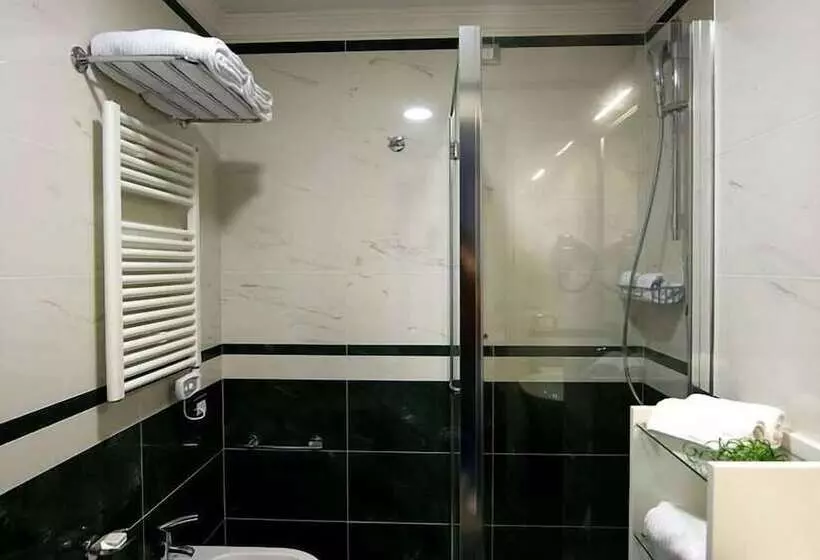 Fotos del hotel Ih Hotels Bari Oriente:  6