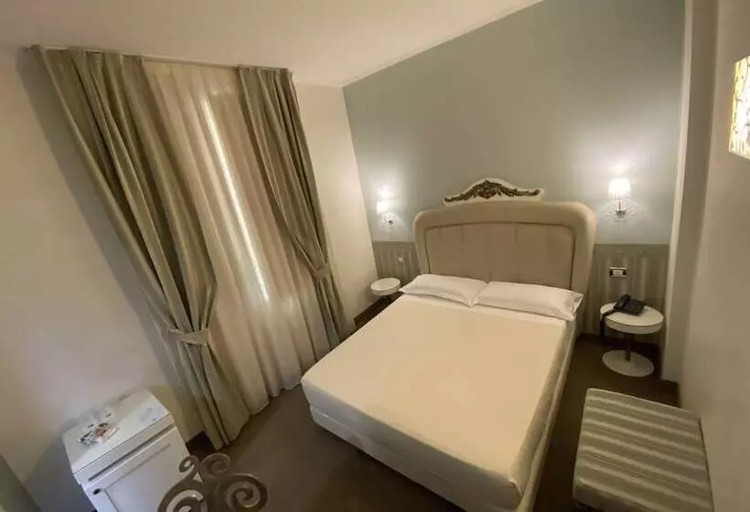 Fotos del hotel Ih Hotels Bari Oriente:  12