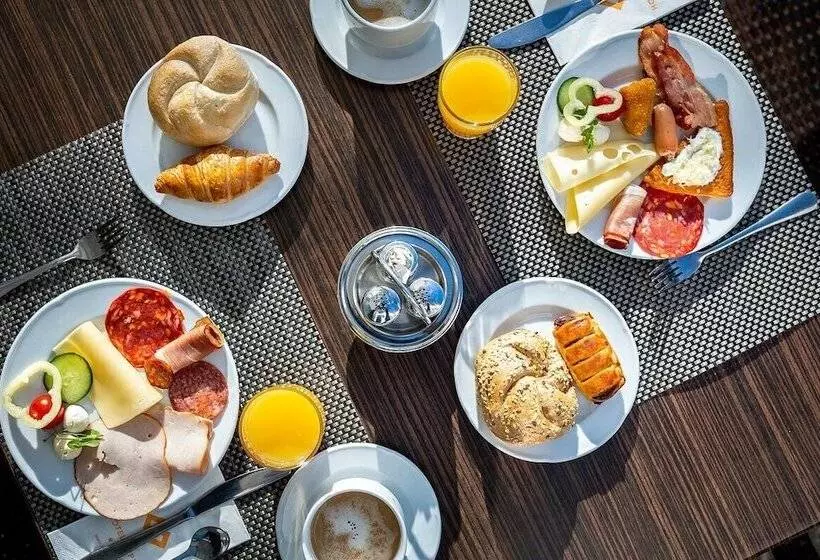 Fotos del hotel Sopron:  14
