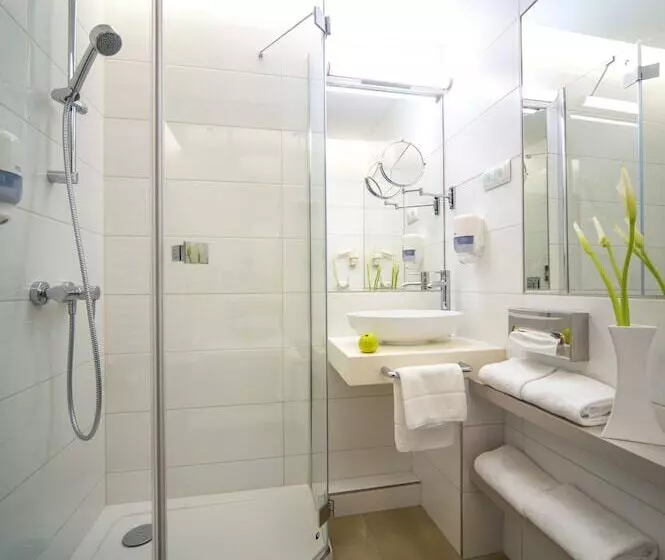 Fotos del hotel Sopron:  25
