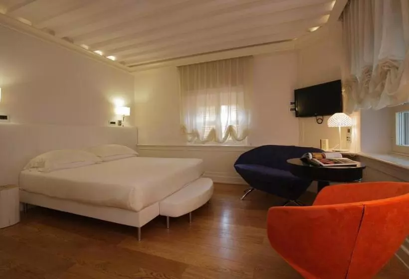 Fotos del hotel Albergo Celide:  24