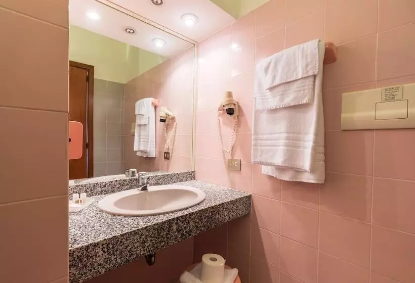 Fotos del hotel Albergo Miramare:  16