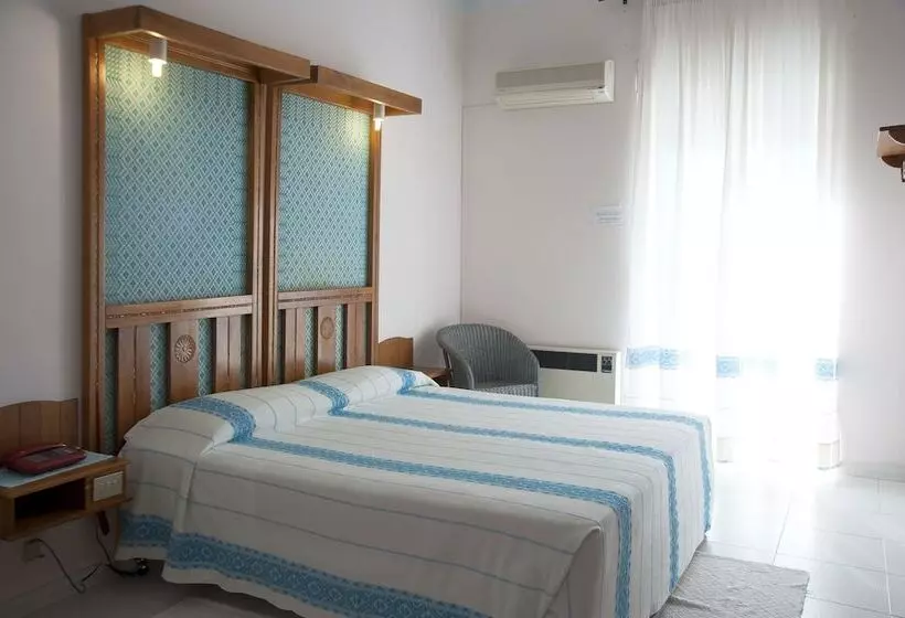 Fotos del hotel Albergo Miramare:  10