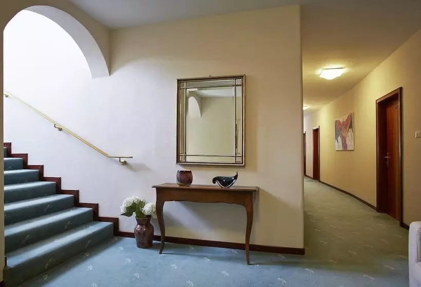 Fotos del hotel Juliane:  3