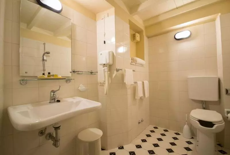 Fotos del hotel Loggiato Dei Serviti:  14