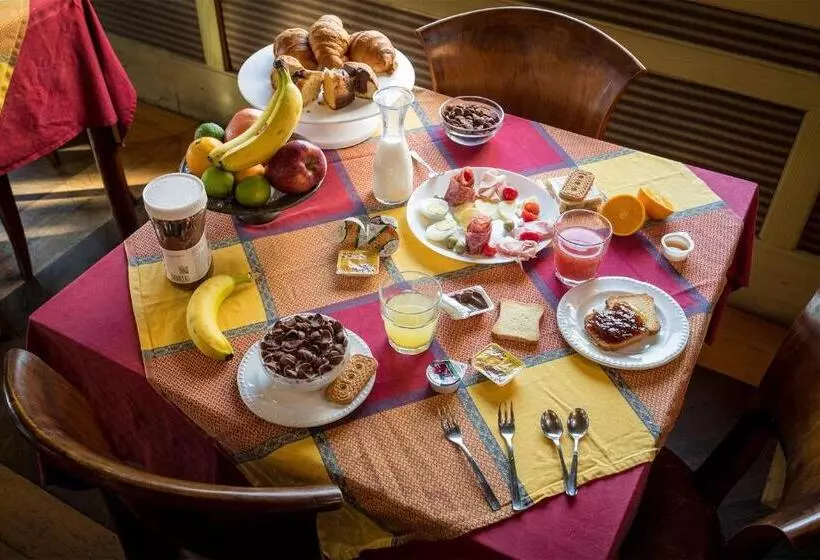 Fotos del hotel Grand Hotel Colony:  10