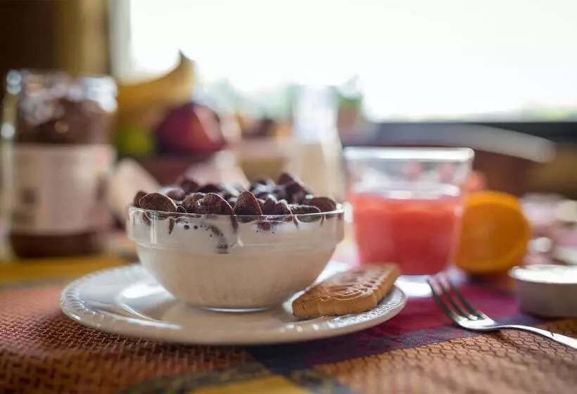 Fotos del hotel Grand Hotel Colony:  23