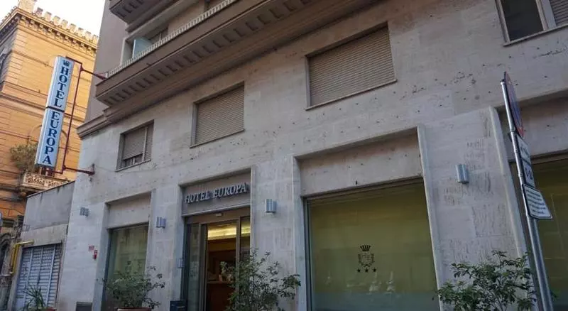 Fotos del hotel Europa:  8