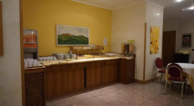 Fotos del hotel Europa:  7