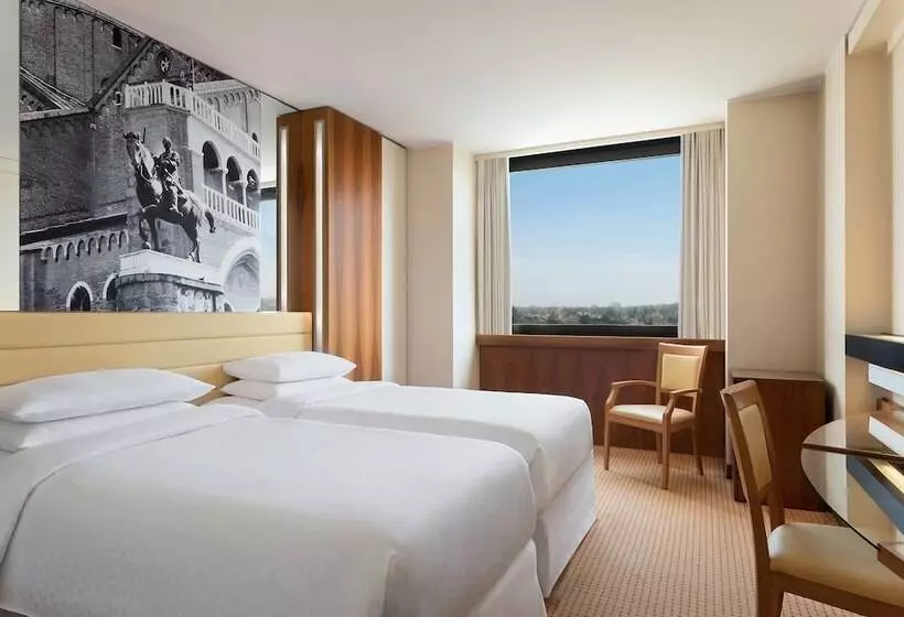 Fotos del hotel Four Points By Sheraton Padova:  18