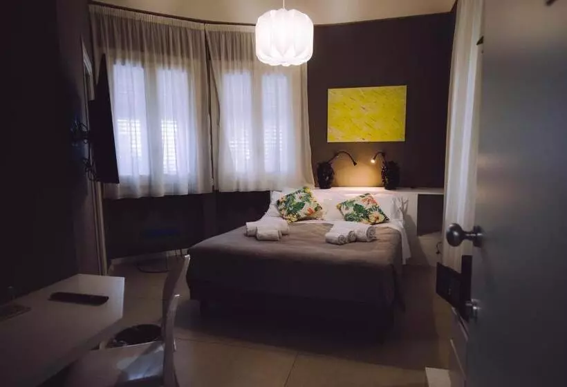 Fotos del hotel Mondello Palace   Separate Villa:  18