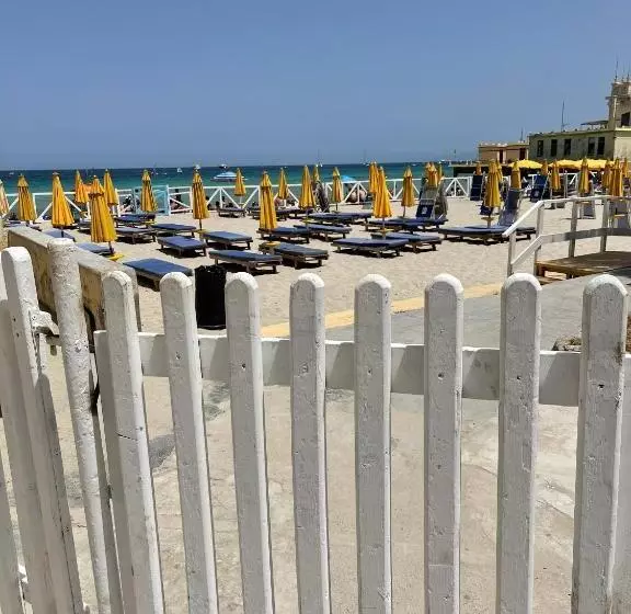 Fotos del hotel Mondello Palace   Separate Villa:  11