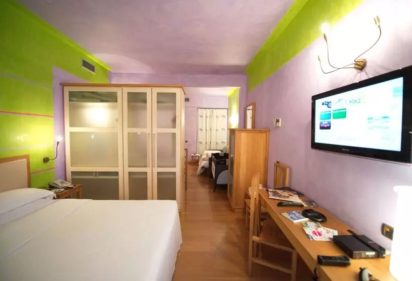 Fotos del hotel Firenze:  17