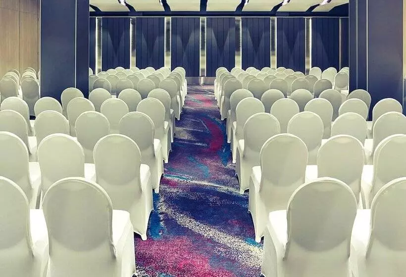 Fotos del hotel Mercure Jakarta Sabang:  12