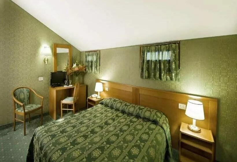 Fotos del hotel Nazionale:  11