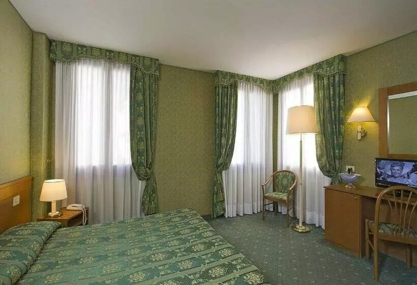 Fotos del hotel Nazionale:  24