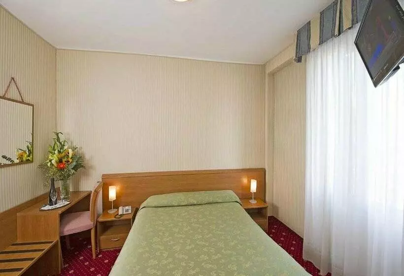 Fotos del hotel Nazionale:  22