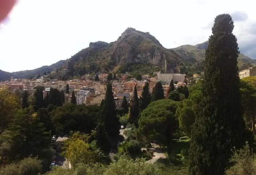 Fotos del hotel Taormina Park:  7
