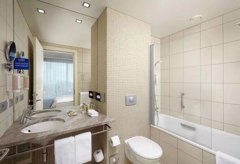 Fotos del hotel Hilton Reykjavik Nordica:  25