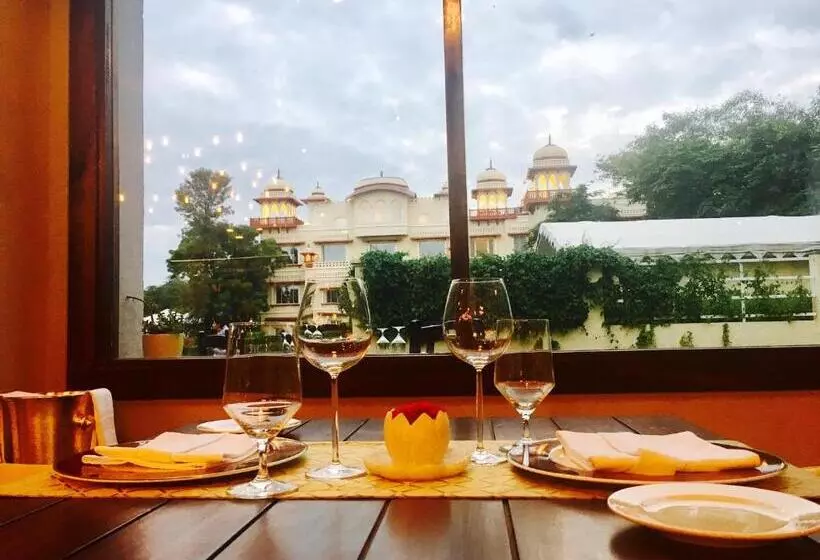 Fotos del hotel Jai Mahal Palace:  11