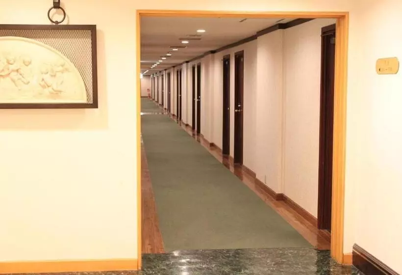 Fotos del hotel Osaka Castle:  10