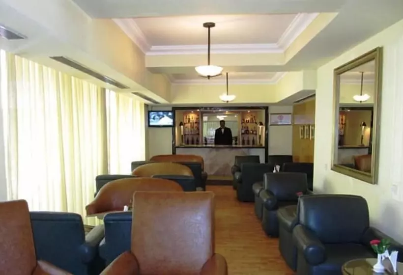 Fotos del hotel Ritz Plaza:  13