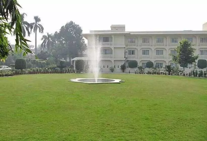 Fotos del hotel Ritz Plaza:  22