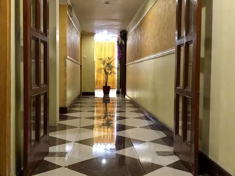 Fotos del hotel Ritz Plaza:  19