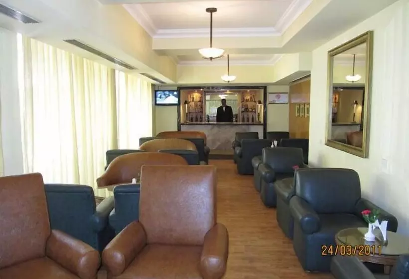 Fotos del hotel Ritz Plaza:  4