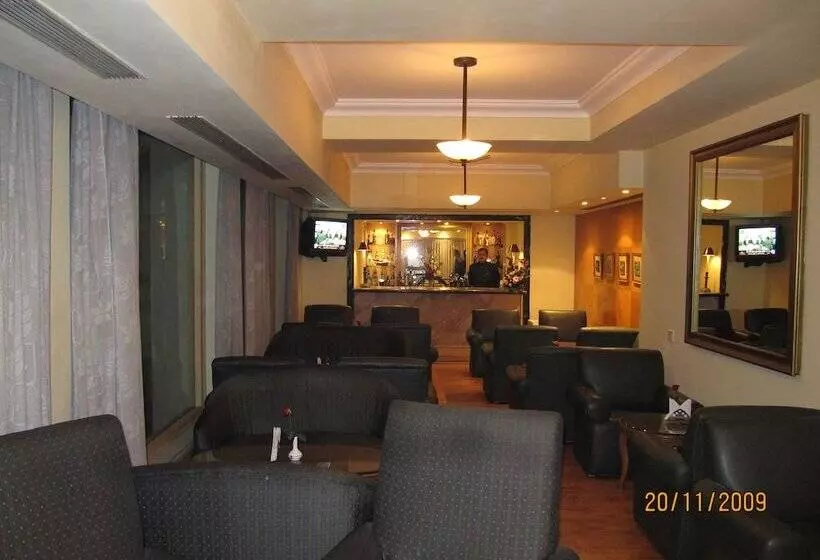 Fotos del hotel Ritz Plaza:  7