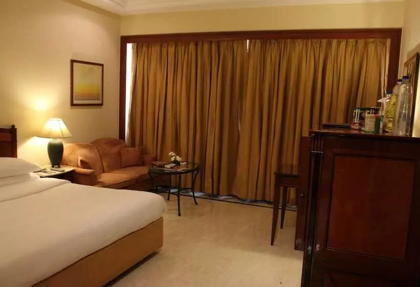 Fotos del hotel The Hans  New Delhi:  15