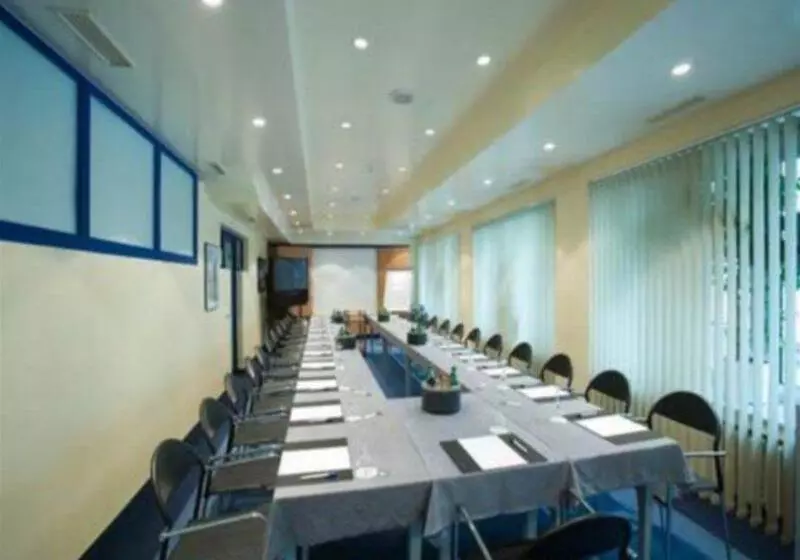 Fotos del hotel City:  3