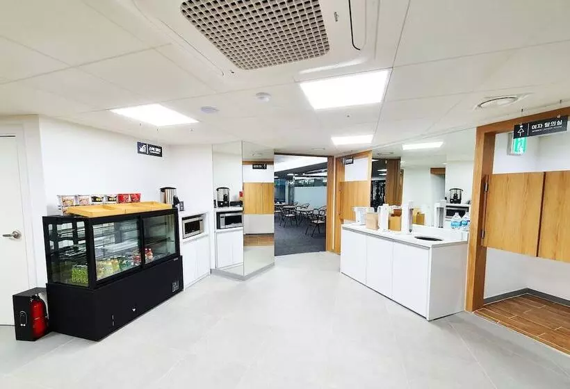 Fotos del hotel Commodore  Busan:  4