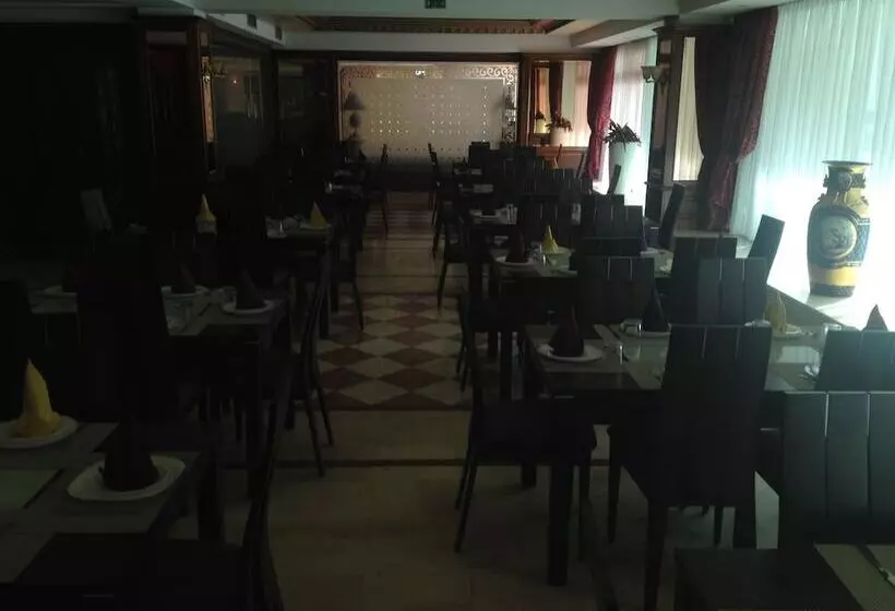 Fotos del hotel Helnan Chellah:  11