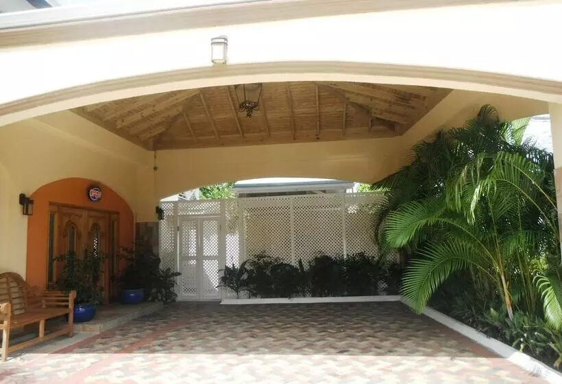 Fotos del hotel Rondel Village:  5